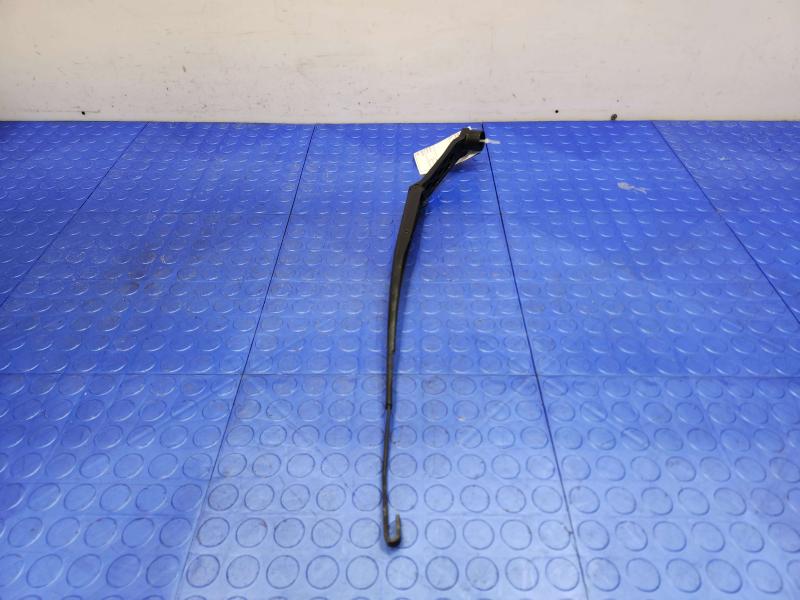2011 Mazda CX-9 Wiper Arm
