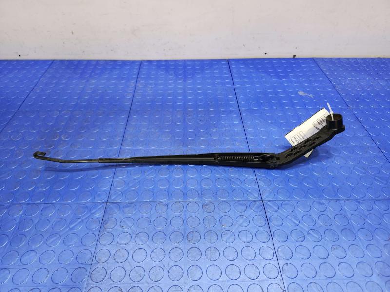 2011 Mazda CX-9 Wiper Arm