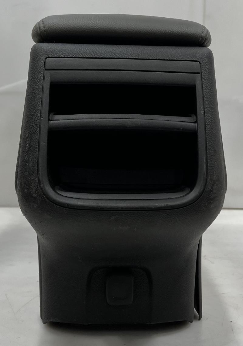 2016 Chevrolet Impala Front Console
