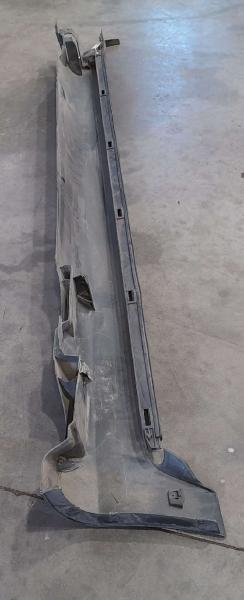 2010-2017 Volvo XC60 Rocker Molding Side Skirt RH Passenger Side OEM 30756295