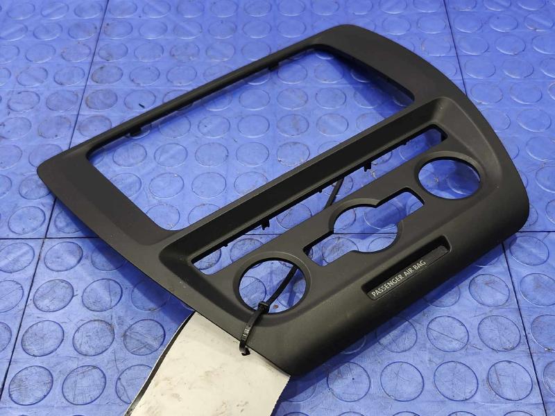 2011-2018 Volkswagen Jetta Radio Trim Surround Bezel Genuine OEM 5C6858071B