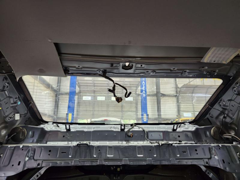 2013 Hyundai Accent Back Glass/Window