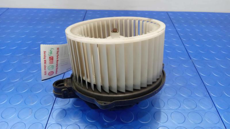 2011-2020 Kia Sorento Front Heater AC Blower Motor Assembly OEM 971131U000