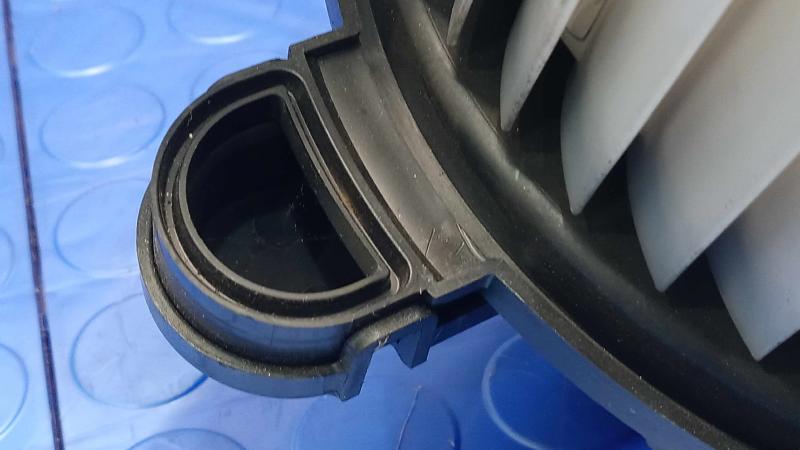 2011-2020 Kia Sorento Front Heater AC Blower Motor Assembly OEM 971131U000