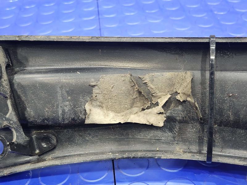 2017 Chrysler 200 Lower Control Arm Rr