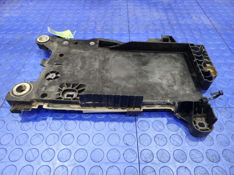 2017 BMW X1 Battery Tray