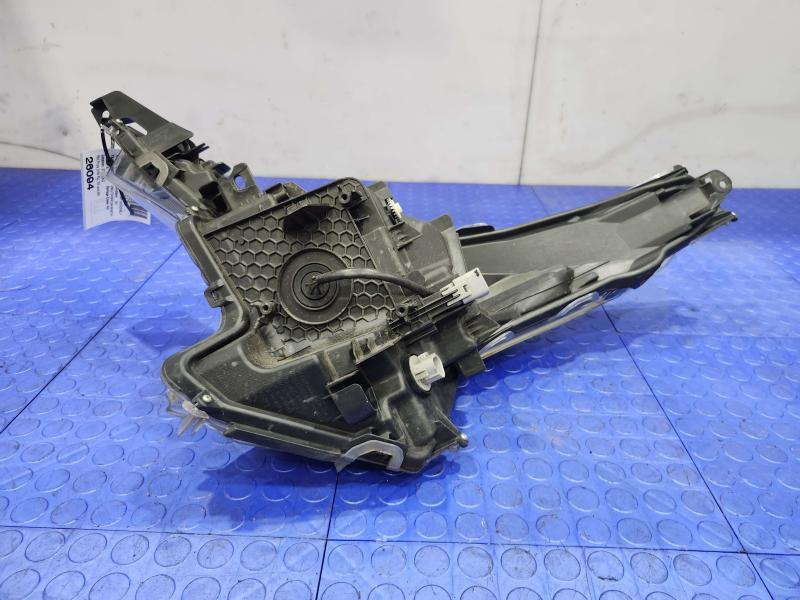 2017 Toyota Prius Headlamp Assembly