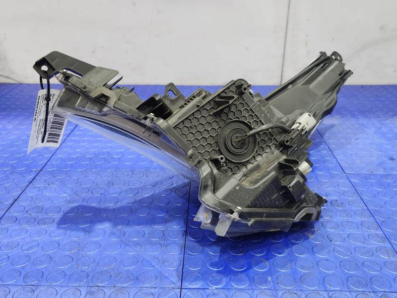 2017 Toyota Prius Headlamp Assembly