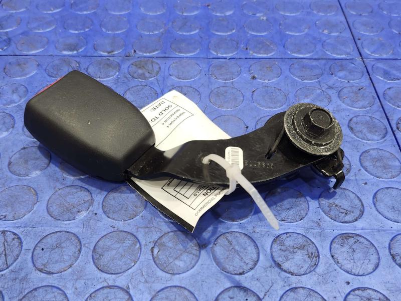 2011 Honda Pilot Rear Seat Belt