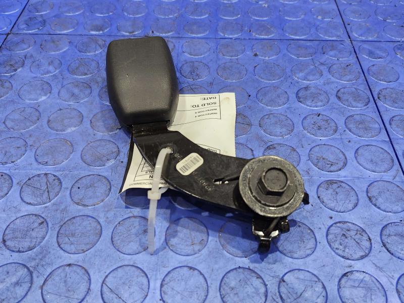 2011 Honda Pilot Rear Seat Belt