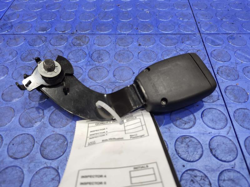 2011 Honda Pilot Rear Seat Belt