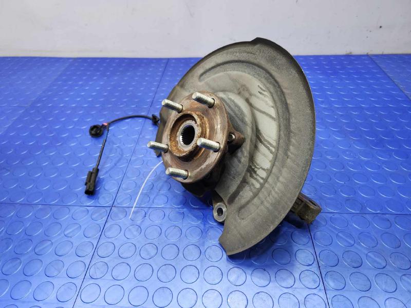 2022 Mitsubishi Eclipse Cross Spindle Knuckle Front