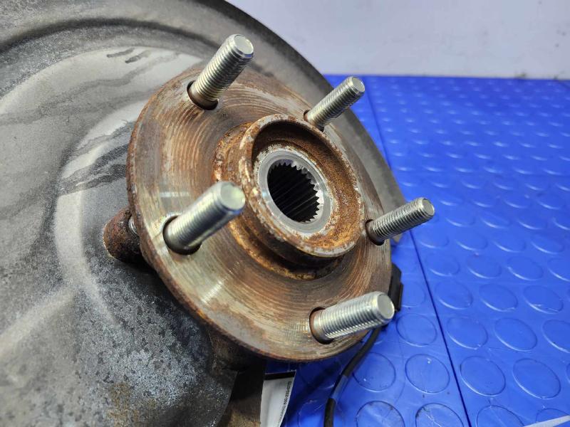 2022 Mitsubishi Eclipse Cross Spindle Knuckle Front