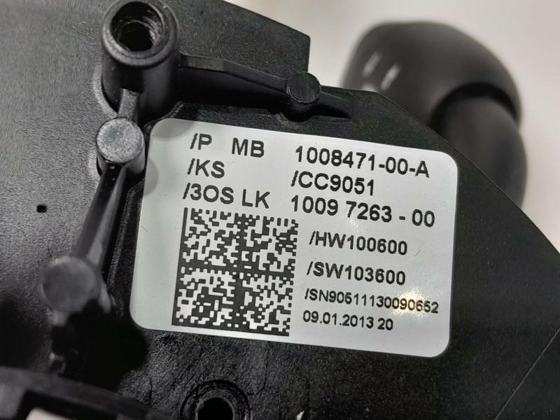 2012-2016 Tesla Model S Steering Column Combination Switches OEM 1008471-00-A