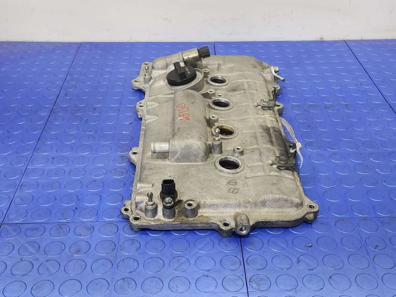 2011 Toyota Prius Valve Cover