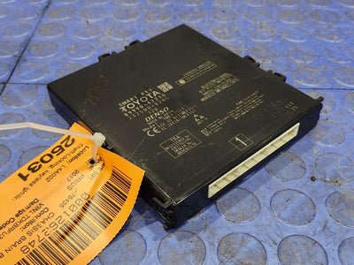 2016-2018 Toyota Prius 1.8L Smart Key Control Computer Module OEM 89990-47210
