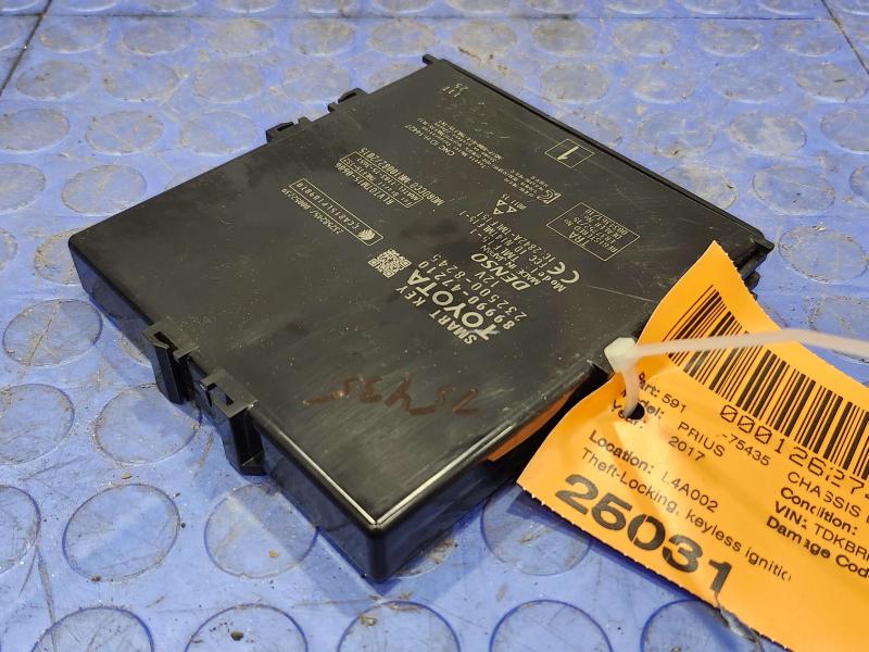 2016-2018 Toyota Prius 1.8L Smart Key Control Computer Module OEM 89990-47210