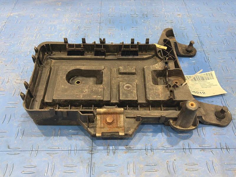 2015 Volkswagen Passat Battery Tray
