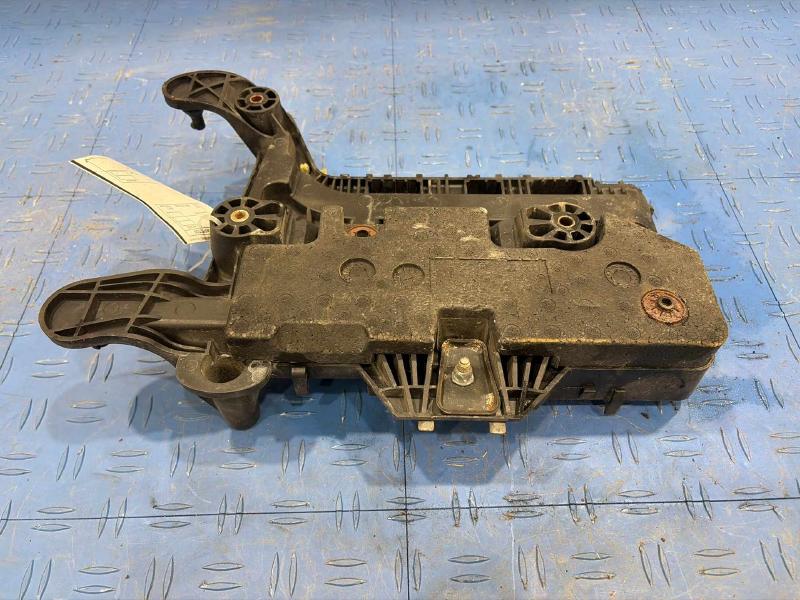 2015 Volkswagen Passat Battery Tray