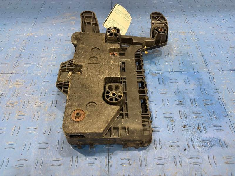 2015 Volkswagen Passat Battery Tray