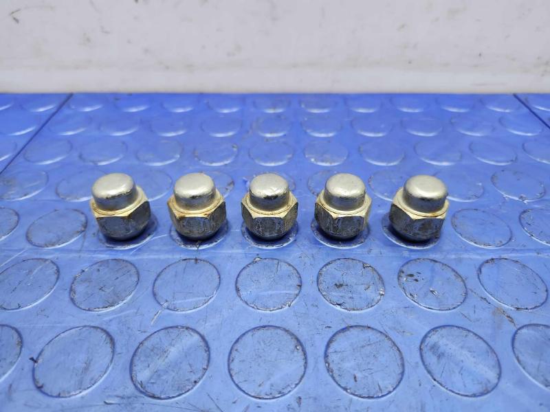 2017 Mazda Mazda3 Lug Nuts