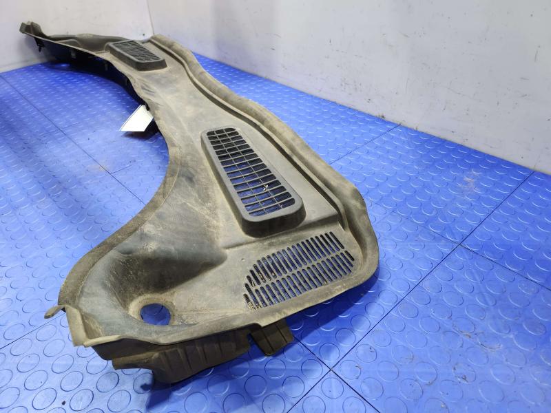 2013-2019 Ford Escape Cowl Panel Cover Grille Genuine OEM CJ5Z78022A68A