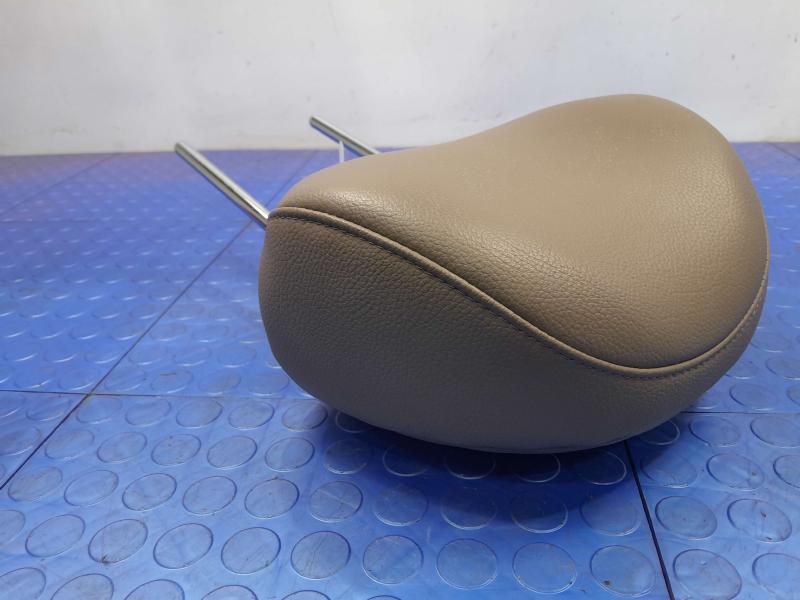 2015 Hyundai Tucson Headrest