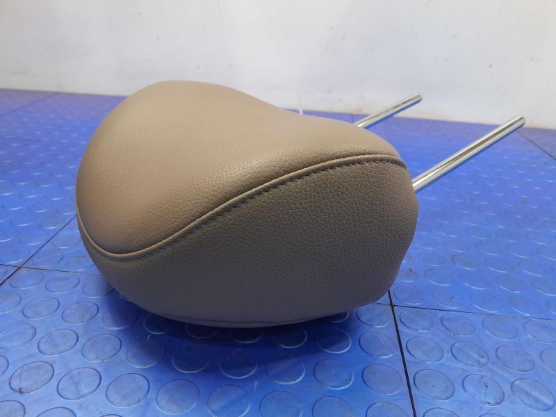 2015 Hyundai Tucson Headrest