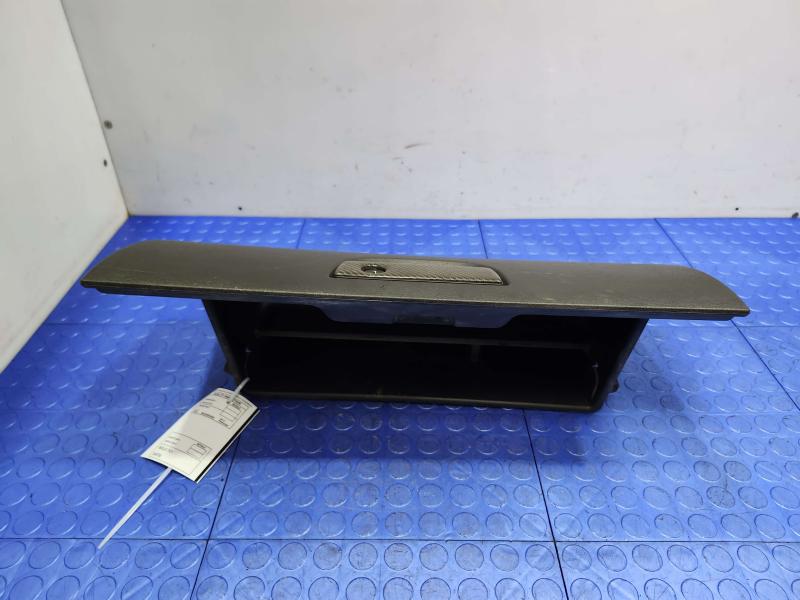 2010 Dodge Challenger Glove Box