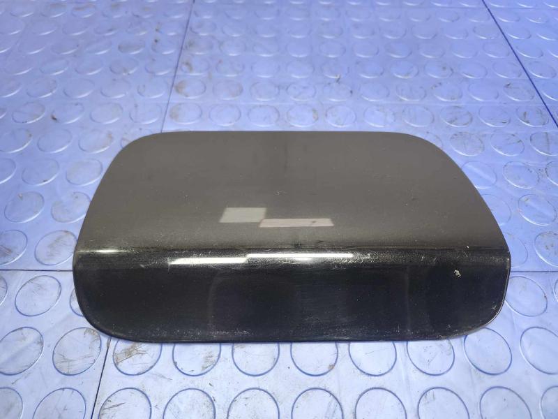 2011 BMW 535i Fuel Tank Door