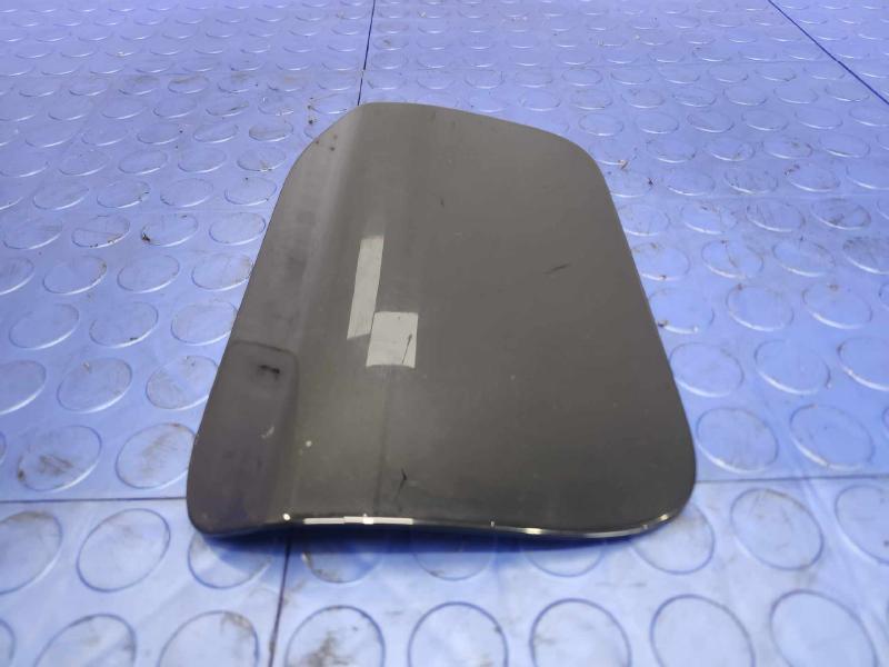 2011 BMW 535i Fuel Tank Door