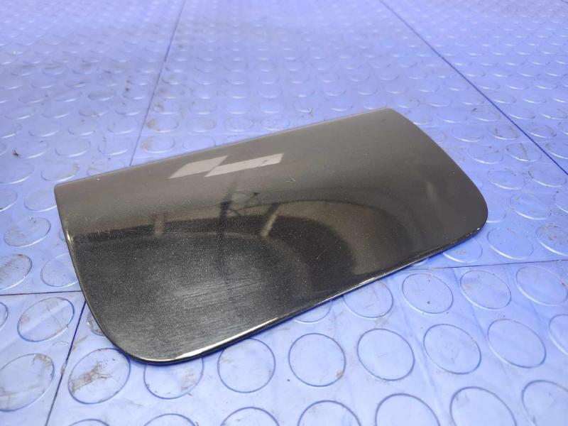 2011 BMW 535i Fuel Tank Door