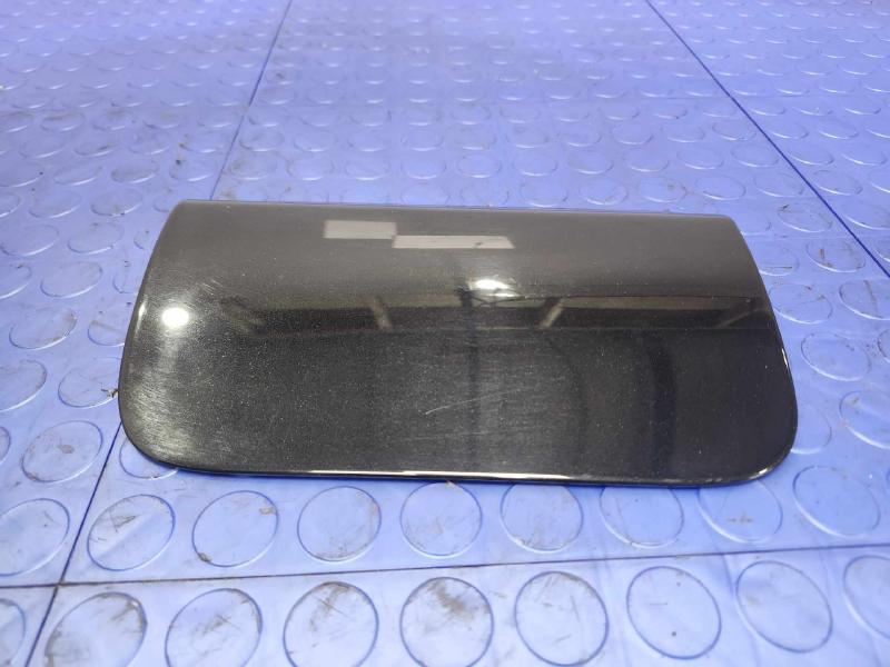 2011 BMW 535i Fuel Tank Door