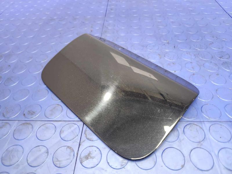 2011 BMW 535i Fuel Tank Door