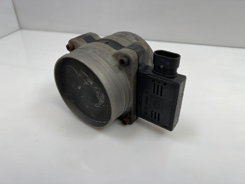 2001 Chevrolet Express 3500 Air Flow Meter