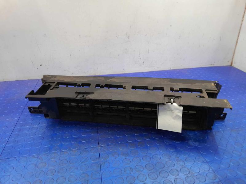 2014 Nissan Versa Air Shutter/Radiator Shutter