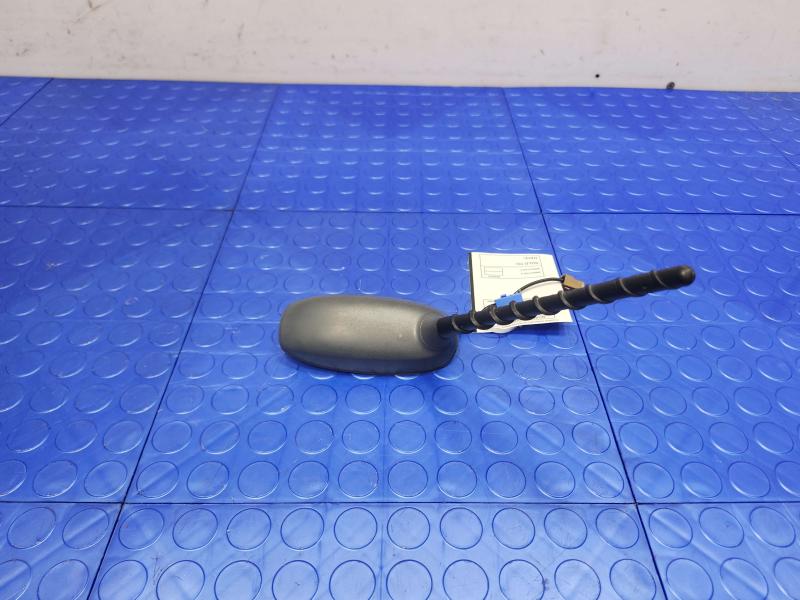 2013 Infiniti FX35 Antenna