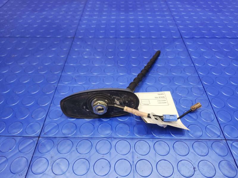 2013 Infiniti FX35 Antenna