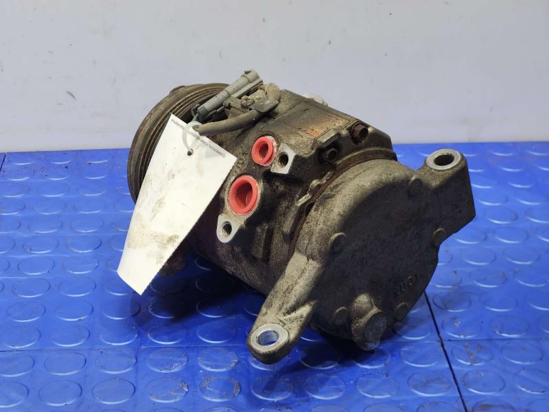 2010-2014 GMC Yukon AC Compressor Assembly Genuine Denso OEM 25940200