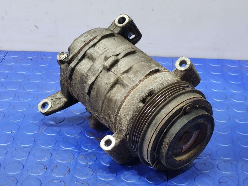 2010-2014 GMC Yukon AC Compressor Assembly Genuine Denso OEM 25940200