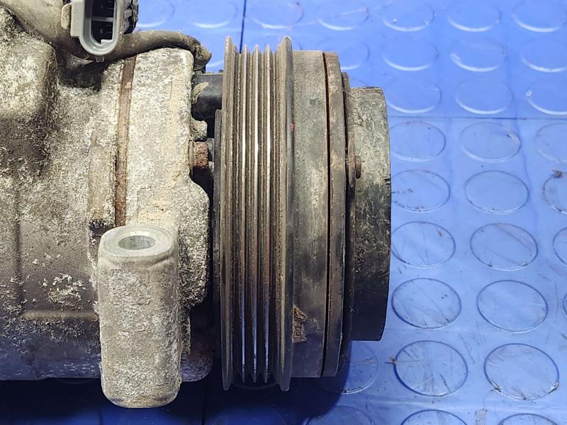 2010-2014 GMC Yukon AC Compressor Assembly Genuine Denso OEM 25940200