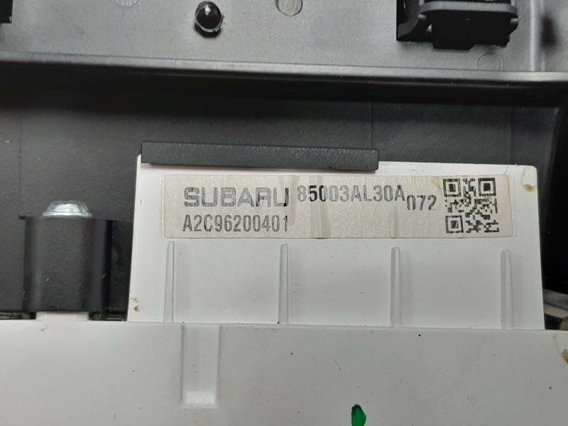 2016 Subaru Legacy Speedometer