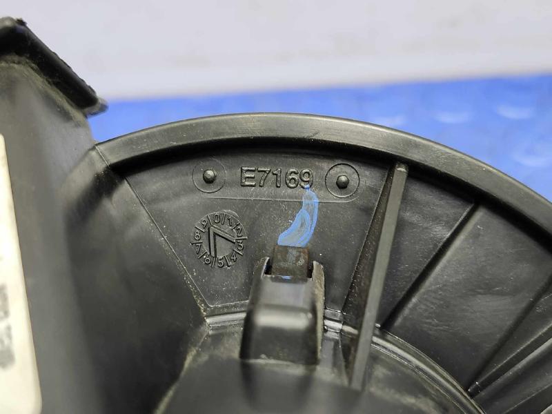 2014 Mercedes Sprinter Blower Motor
