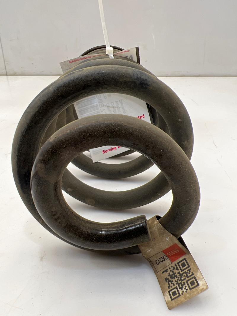 2016 - 2020 Kia Sorento Rear Coil Spring OEM 55350C5270