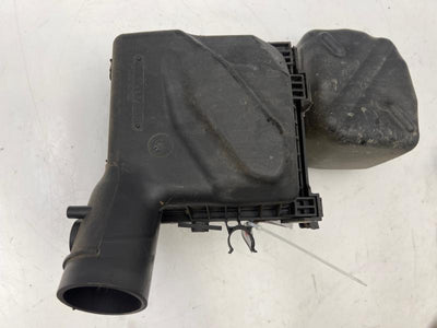 2005 - 2007 Subaru Outback 2.5L Air Cleaner Box Assembly OEM 46052AG05A 46052AG04A