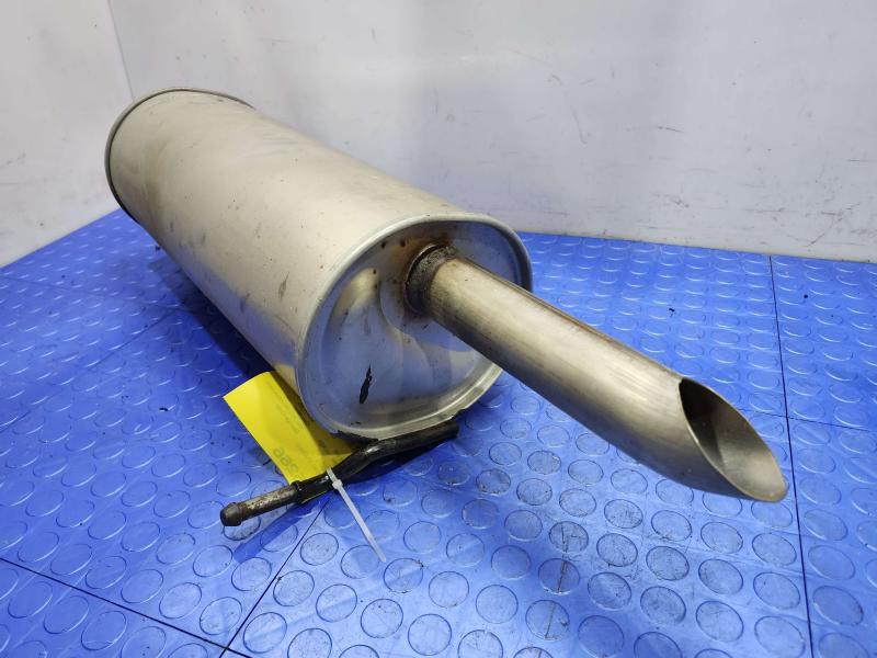 2025 Nissan Versa Muffler