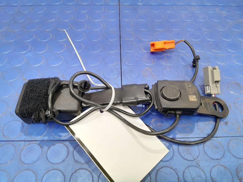 2018 Jaguar XE Front Seat Belt