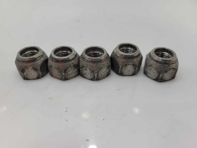 2015 Nissan Rogue Lug Nuts