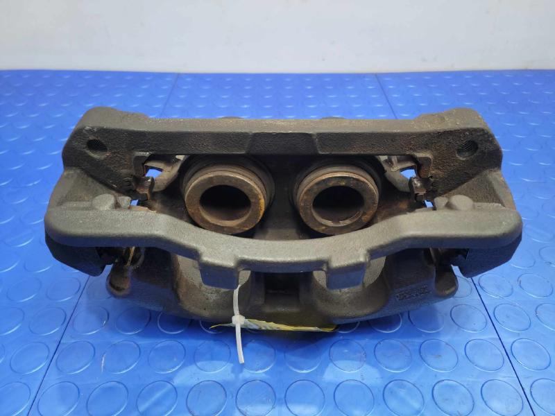 2013 Ford F-350 Super Duty Caliper