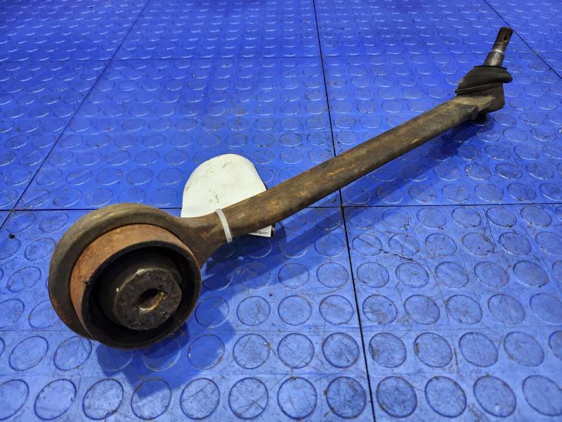 2013 Chrysler 300 Lower Control Arm Front